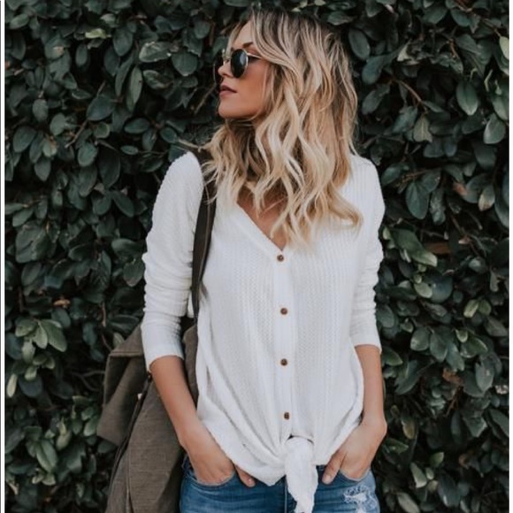 likeNarly Tops - Eve Button Down Thermal - Ivory